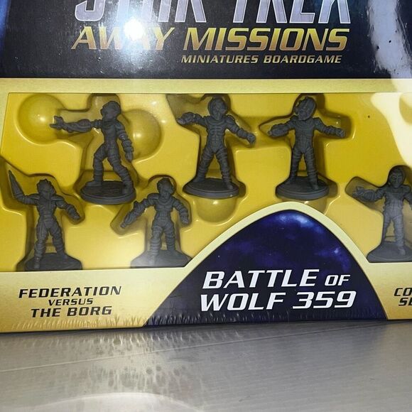 Star Trek Away Missions Federation VS Borg - Battle of Wolf 359 + Expansions NEW - Picture 5 of 6